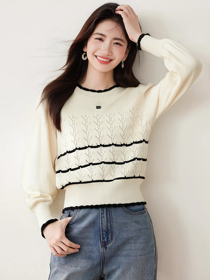 Fashionable style Color-blocked Knit Sweater with Round Neck, Slim Fit, French Chic Design