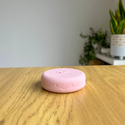 ✨ Auto-Retract Cable Organizer & Charging Hub🎁Tidy Your Tech, Simplify Your Life.