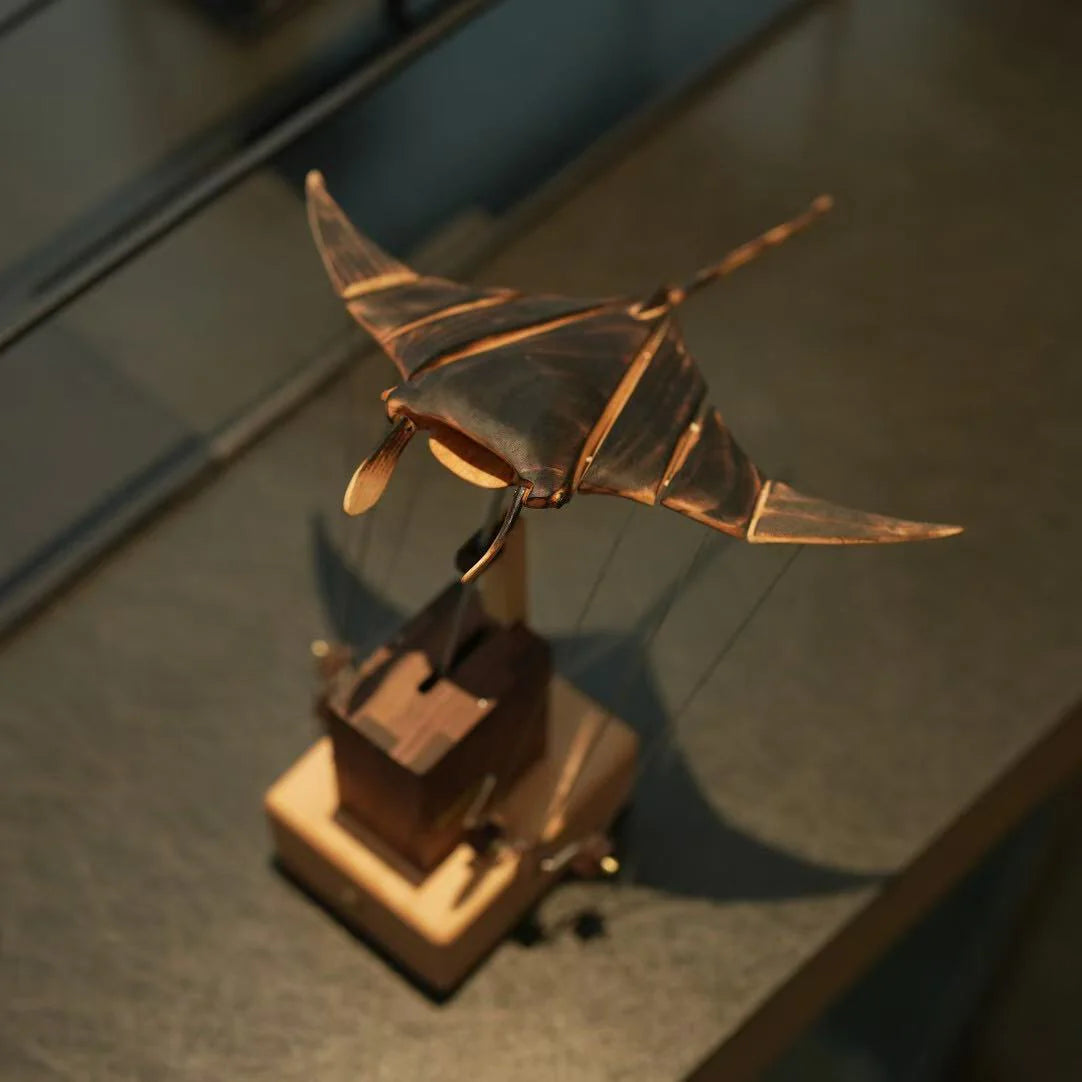 🎁Upgraded Version Handmade Wooden Electric Bionic Manta Ray Ornament